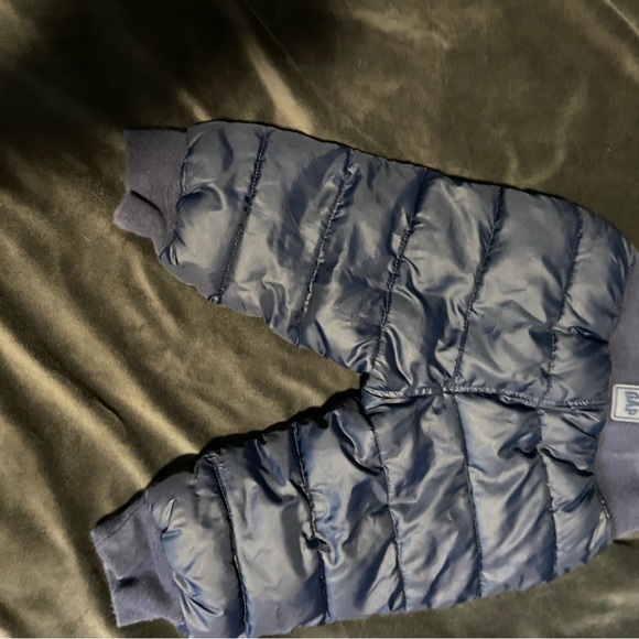 Old navy dark blue insulated puffy pants 12-18 months - Picture 3 of 3